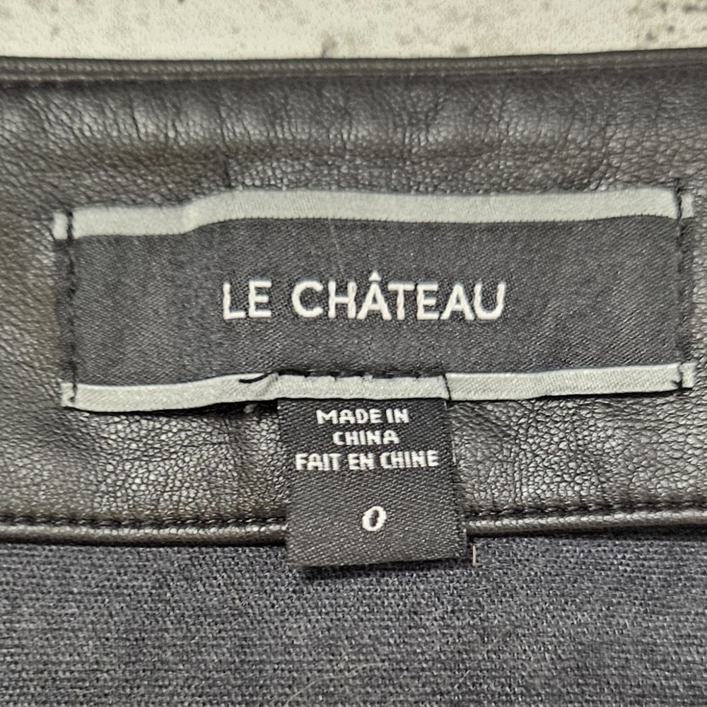 Le Chateau Black Faux Leather Ruched Mini Skirt Size 0 Side Zip - Picture 4 of 6